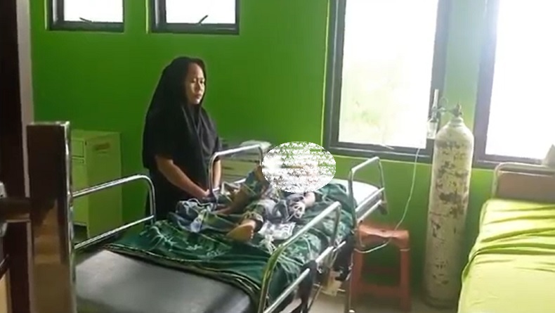 Balita Ditemukan Tergeletak Penuh Luka di Bone, Diduga Korban Penganiayaan