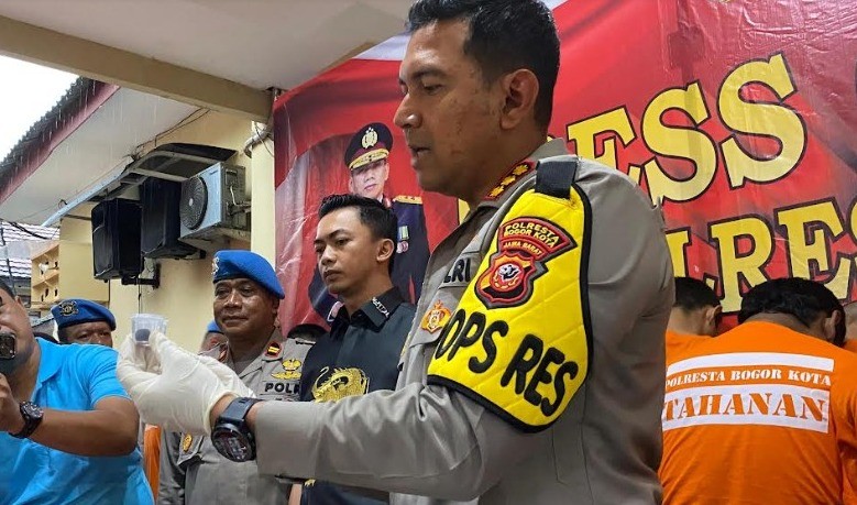 Ganja Cokelat Beredar di Bogor, Jaringan Produksi Terungkap dari Kamar Kos