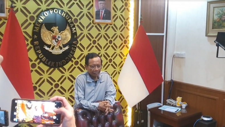 Mahfud Perlihatkan Ruang Rapat Rahasia Kedap Suara di Kemenko Polhukam