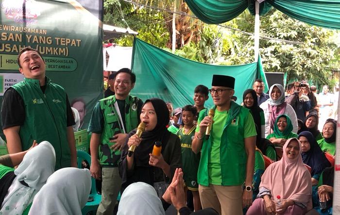 Pelaku UMKM Kampung Jati Mengaku Bisnisnya Naik Berkat Dukungan Sandiaga Uno