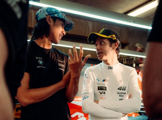 Sean Gelael dan Valentino Rossi Satu Tim di WEC 2024, Disponsori Brand Lokal