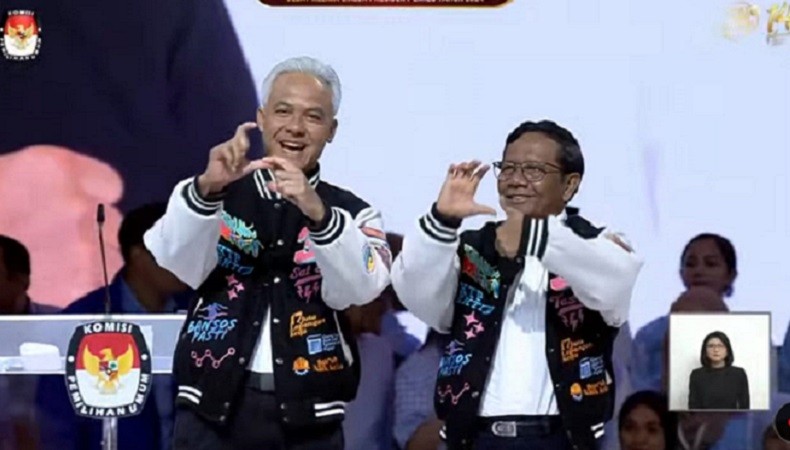 Hadapi Debat Capres, Ganjar Sebut Mahfud MD Gurunya
