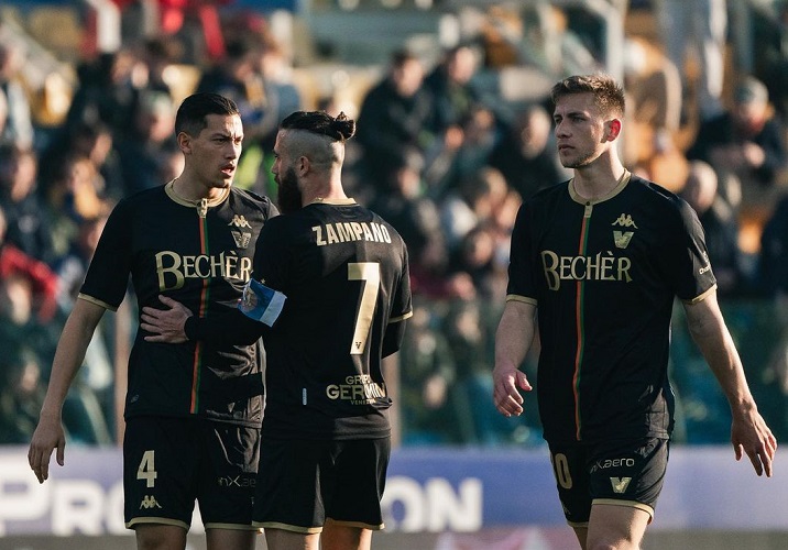 Ini Statistik Jay Idzes saat Venezia Imbangi Modena, Cocok Main di Timnas Indonesia?