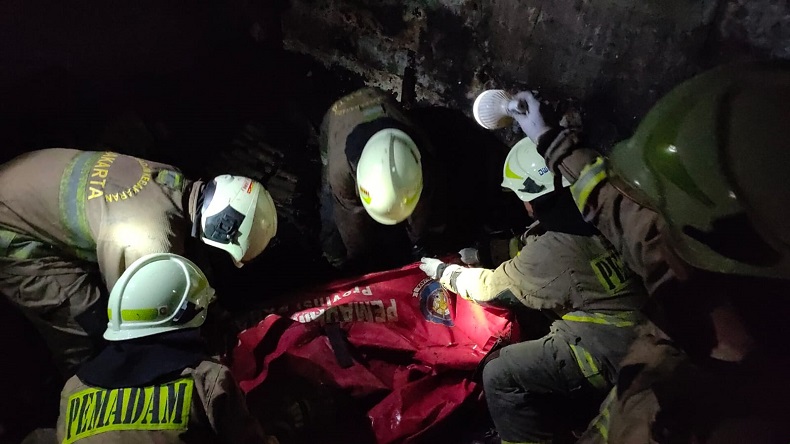 Ruko Konveksi di PIK Cakung Terbakar, 4 Orang Tewas