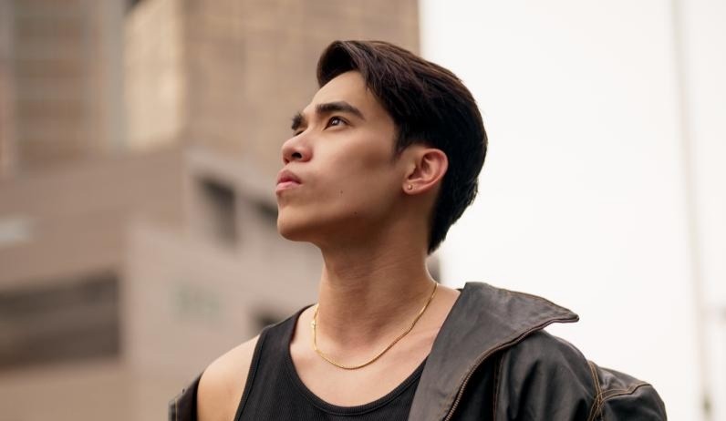 Curahkan Isi Hati pada Sebuah Lagu, Alvi Jo Rilis Single “Falling in love in Jakarta”