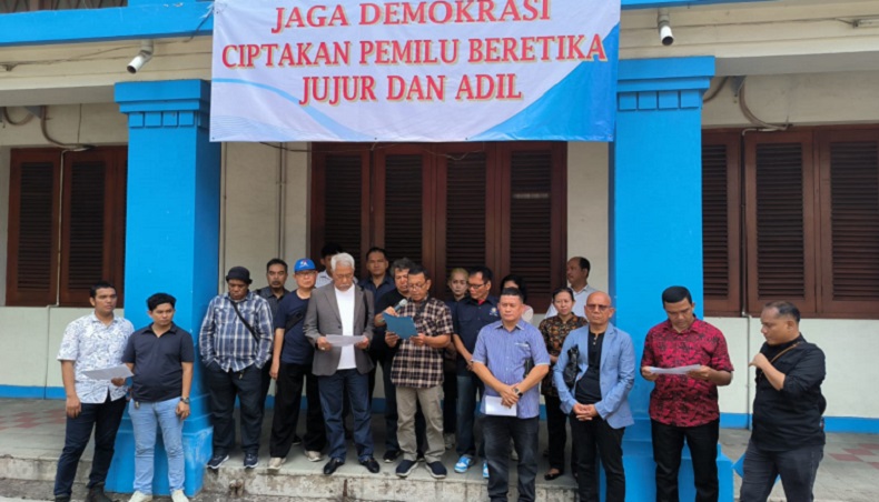 Ikatan Alumni UKI Peringatkan Jokowi: Kewibawaan Negarawan Presiden Runtuh sejak Putusan MK