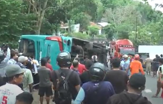 Kronologi Kecelakaan Bus Bawa 50 Wisatawan Terguling di Bantul Tewaskan 3 Orang