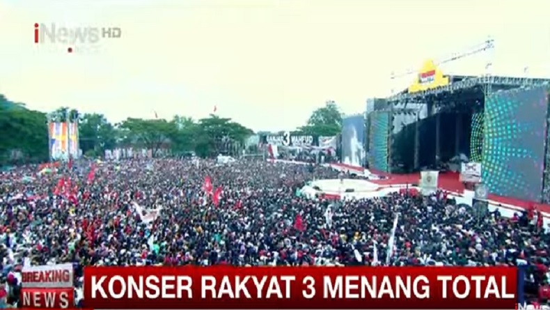 Lautan Manusia Penuhi Konser Rakyat 3 Menang Total Ganjar-Mahfud di Banyuwangi