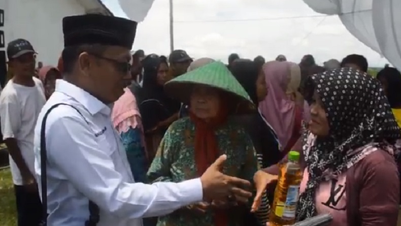 Terbantu Ada Bazar Murah Minyak Goreng, Warga Cilacap: Terima Kasih, Partai Perindo Menang