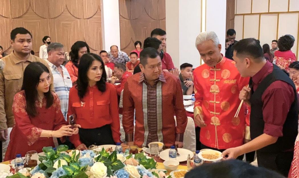Dinner Imlek, Hary Tanoesoedibjo dan Ganjar Pranowo Disajikan Hidangan Yee Sang 