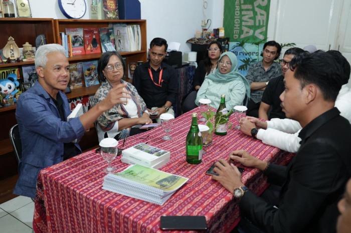 Tingkatkan Ekonomi Rakyat, Ganjar dan Walhi Sepakat Hilirisasi Sumber Daya Alam