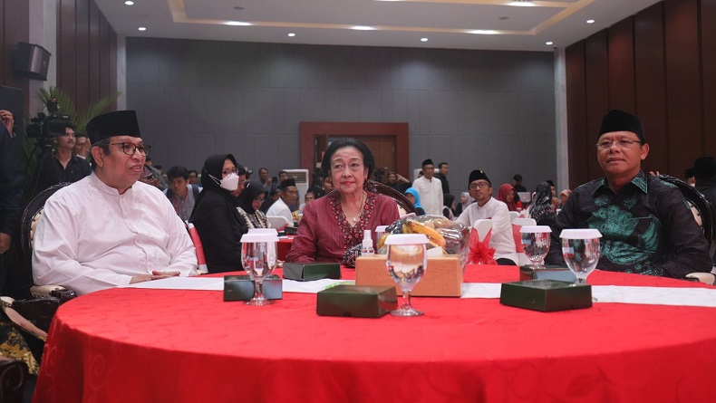 Megawati hingga TGB Hadiri Peringatan Isra Mi'raj di Masjid At-Taufiq Jaksel