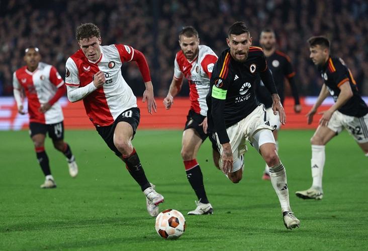 Hasil Lengkap Liga Europa Semalam: AS Roma Imbang, AC Milan dan Benfica Raih 3 Poin