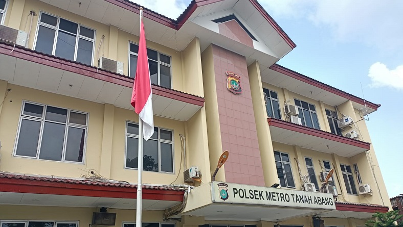 Kapolsek dan Wakapolsek Tanah Abang Dicopot gegara 16 Tahanan Kabur