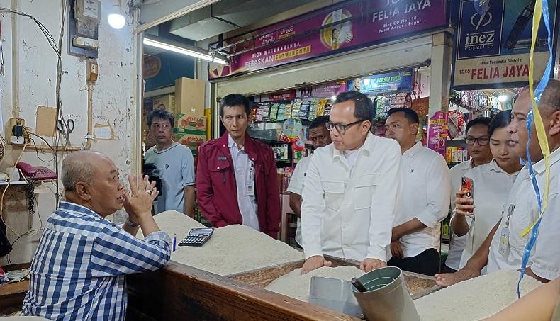 Wali Kota Bogor Bima Arya Sidak Harga Beras di Pasar Anyar, Ini Hasilnya