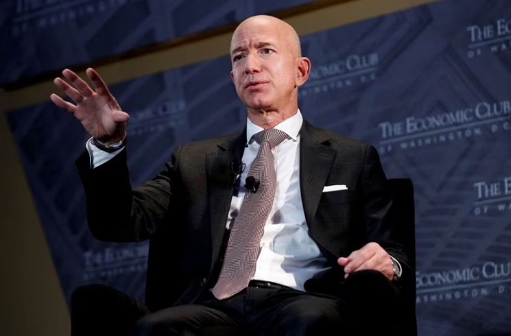 Jeff Bezos Rampungkan Penjualan 50 Juta Saham Amazon Senilai Rp133 Triliun
