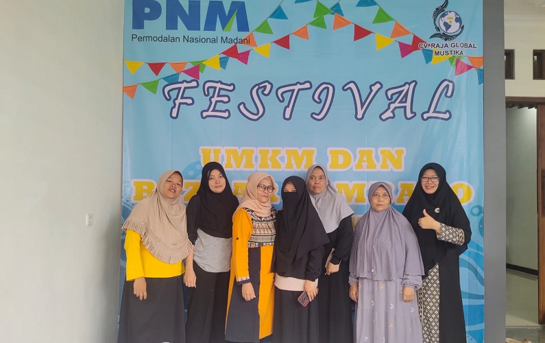 Dorong Pertumbuhan Ekonomi Lokal, PNM Gelar Bazar Sembako Murah di Bogor