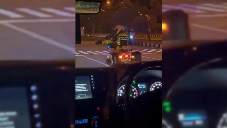Viral Video Polisi Kawal WNA di Bali, Dibayar 100 Dolar AS