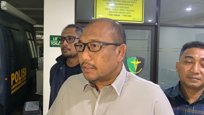 Bocah 5 Tahun Tewas dengan Luka Tusuk di Bekasi, Ibu Korban Tertawa saat Diinterogasi