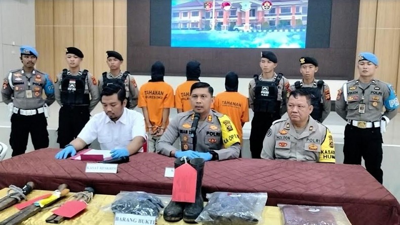 Perempuan Paruh Baya di OKU Sumsel Tewas Dibunuh, 3 Pelaku Ditangkap
