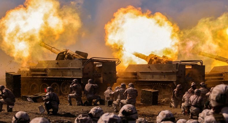 Kim Jong Un Pimpin Latihan Artileri Militer Korut, Seoul dalam Jangkauan Tembakan