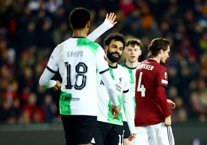 Hasil Lengkap Liga Europa Semalam: AS Roma dan Liverpool Pesta Gol!