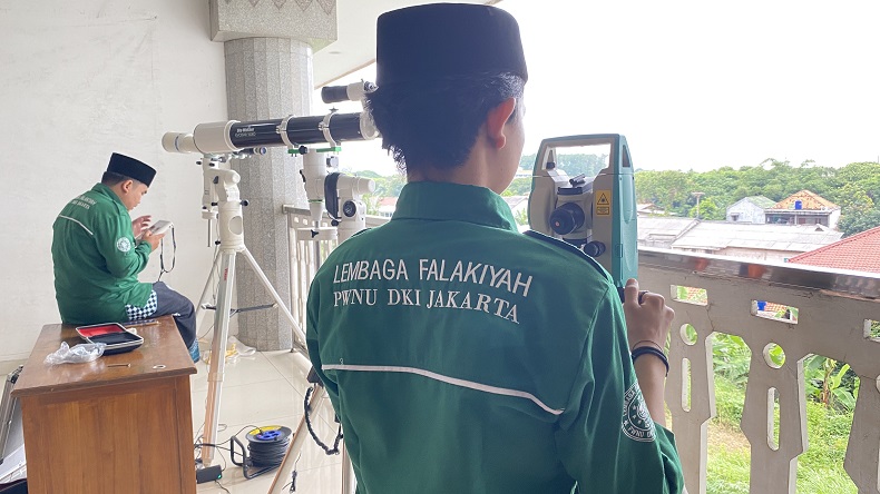Masjid KH Hasyim Asy'ari Jakbar Pantau Hilal 1 Ramadhan 1445 H, Kondisi Cuaca Berawan