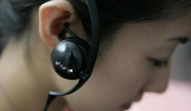 Kebiasaan 2 Tahun Dengar Musik Pakai Headphone saat Tidur, Perempuan Muda Ini Tuli