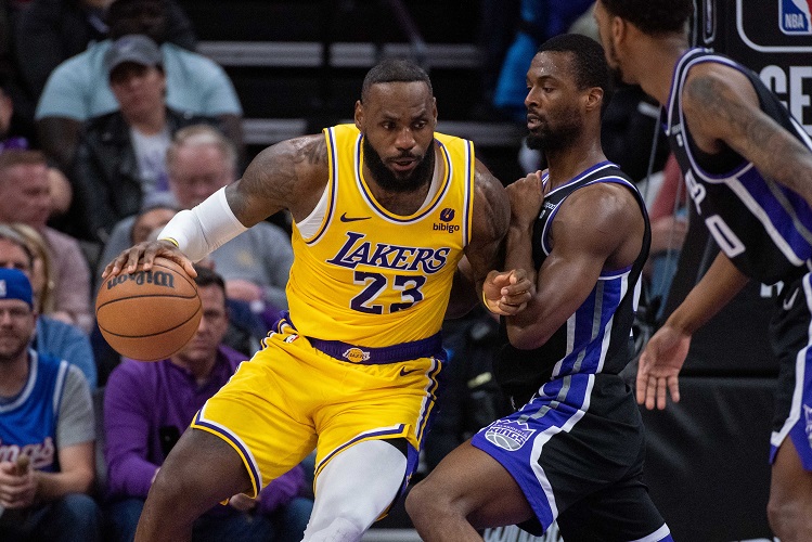 Hasil NBA: Lakers Tak Berdaya di Kandang Kings