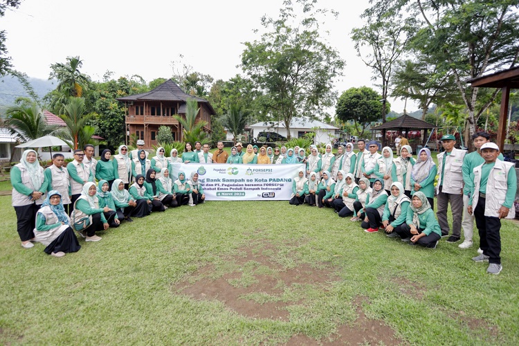 Perkuat Kolaborasi, Pegadaian Gelar Gathering bersama Bank Sampah Binaan di Kota Padang