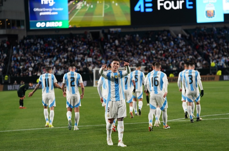 Hasil Uji Coba: Tanpa Lionel Messi, Argentina Bantai El Salvador