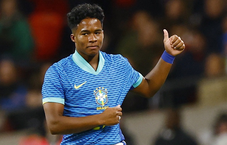 Endrick, Remaja 17 Tahun Brasil Bikin Rekor Sensasional di Wembley