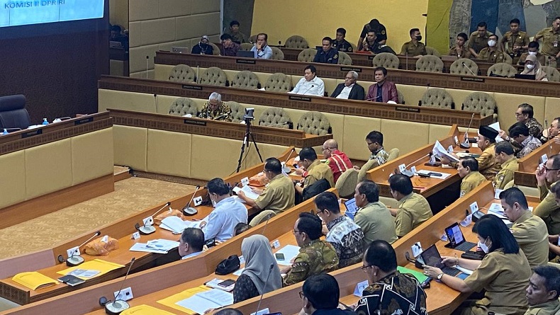 Mendagri Ungkap Ratusan ASN dan 5 Pejabat Disanksi akibat Tak Netral di Pemilu 2024