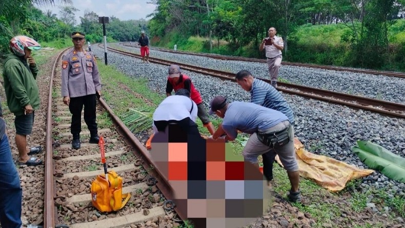 Bocah di Lampung Tewas Mengenaskan Tertabrak Kereta saat Giling Paku di Rel, Tubuh Terpotong