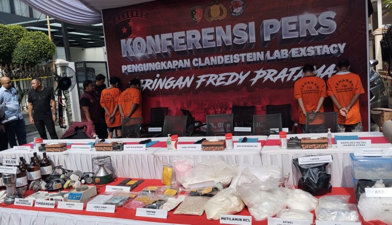 Jaringan Fredy Pratama Samarkan Bahan Kimia Buat Narkoba untuk Pertanian