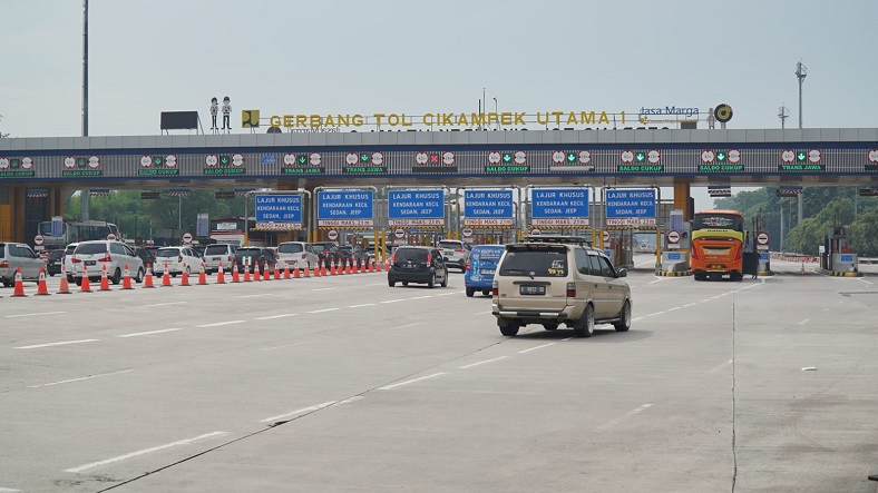 8.725 Kendaraan Langgar Ganjil Genap Selama Mudik Lebaran 2024