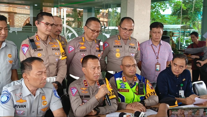 Korlantas Ungkap Penyebab Kecelakaan Bus Rosalia Indah di Tol Batang, Diduga Microsleep