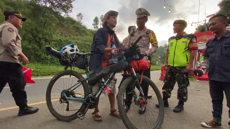 Kisah Asep Mudik dari Cimahi ke Ciamis Naik Sepeda, Gowes Ratusan Kilometer