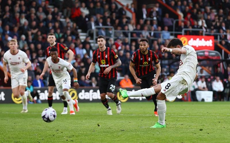 Hasil Lengkap Liga Inggris: Man United Digeser Newcastle, Man City Naik Takhta