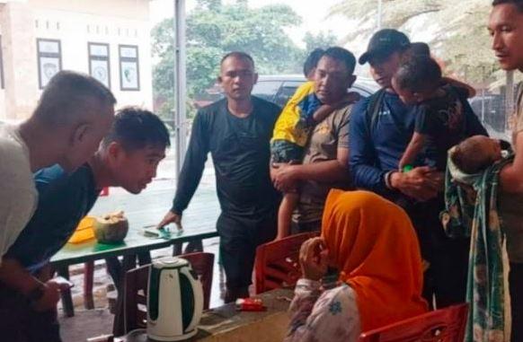 Tanggamus Geger, Ibu Muda Ajak 3 Anak Terjun ke Laut Diduga Hendak Bunuh Diri