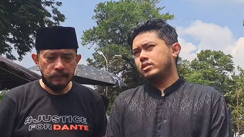 Angger Dimas Temani Detik-Detik Terakhir Hidup sang Ibu: Saya Sangat Dekat!