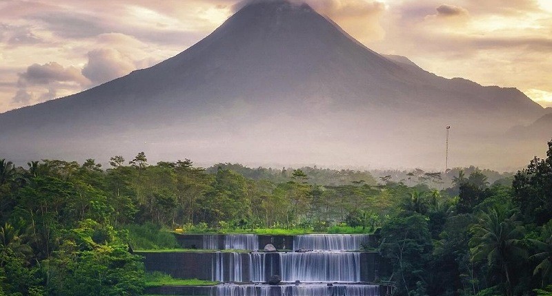 Kampung Unik di Yogyakarta Punya Pemandangan Bendungan Cantik Berlatar Merbabu dan Merapi
