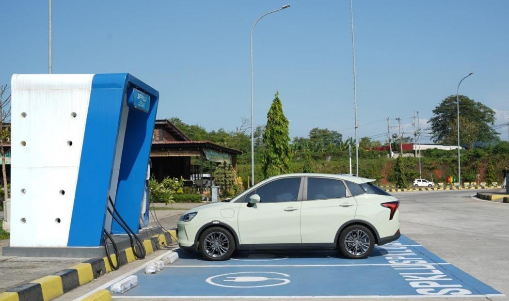 PLN Siagakan 1.470 SPKLU di Seluruh Indonesia pada Libur Panjang Idul Adha