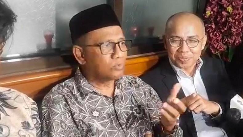 Merasa Putranya Bersalah, Teuku Rustam Effendy Desak Teuku Ryan Minta Maaf ke Ria Ricis