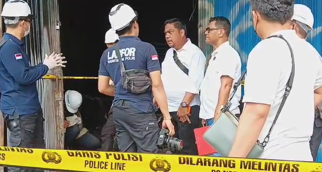 Polisi Olah TKP Toko Bingkai di Mampang, Penyebab Kebakaran Tunggu Proses 3 Hari