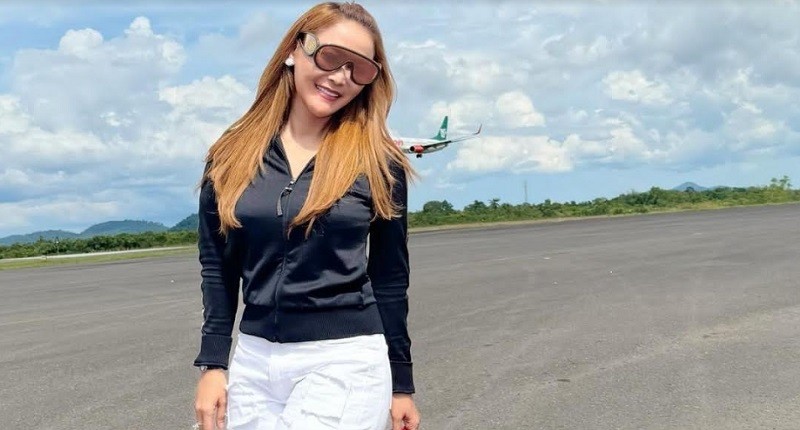 Kisah Artis Lawas Pernah Hidup Seadanya di Kampung, kini Kaya Raya Makannya pun Pilih-Pilih!