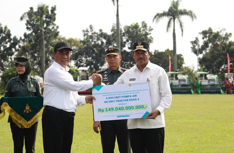 Pj Gubernur Jateng Apresiasi Mentan Amran atas Solusi Cepat bagi Petani