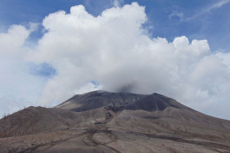 Wapres Ingatkan Semua Warga Terdampak Erupsi Gunung Ruang Harus Dievakuasi