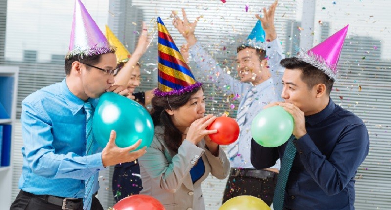 Cara Kreatif Merayakan Anniversary Kantor