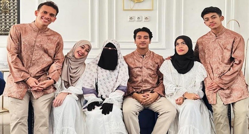 Abidzar Al Ghifari Dijodohkan dengan Irish Bella, Umi Pipik Kaget Beri Respons Ini!
